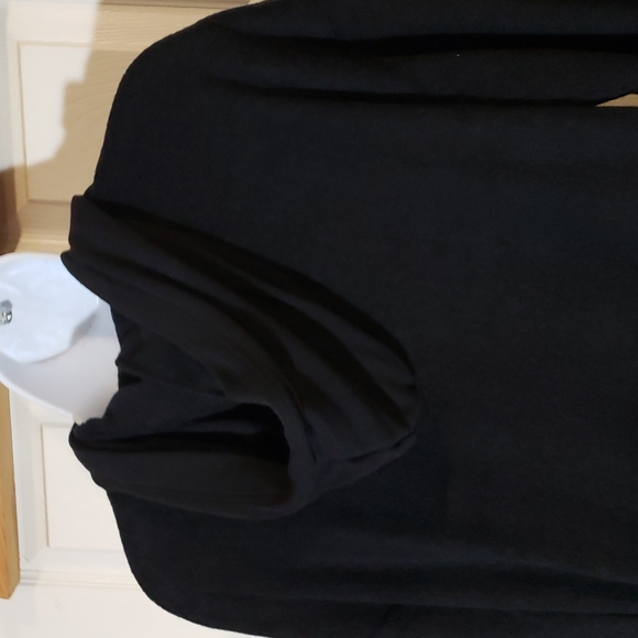 Old Navy Black pull over hoodie - Picture 6 of 10